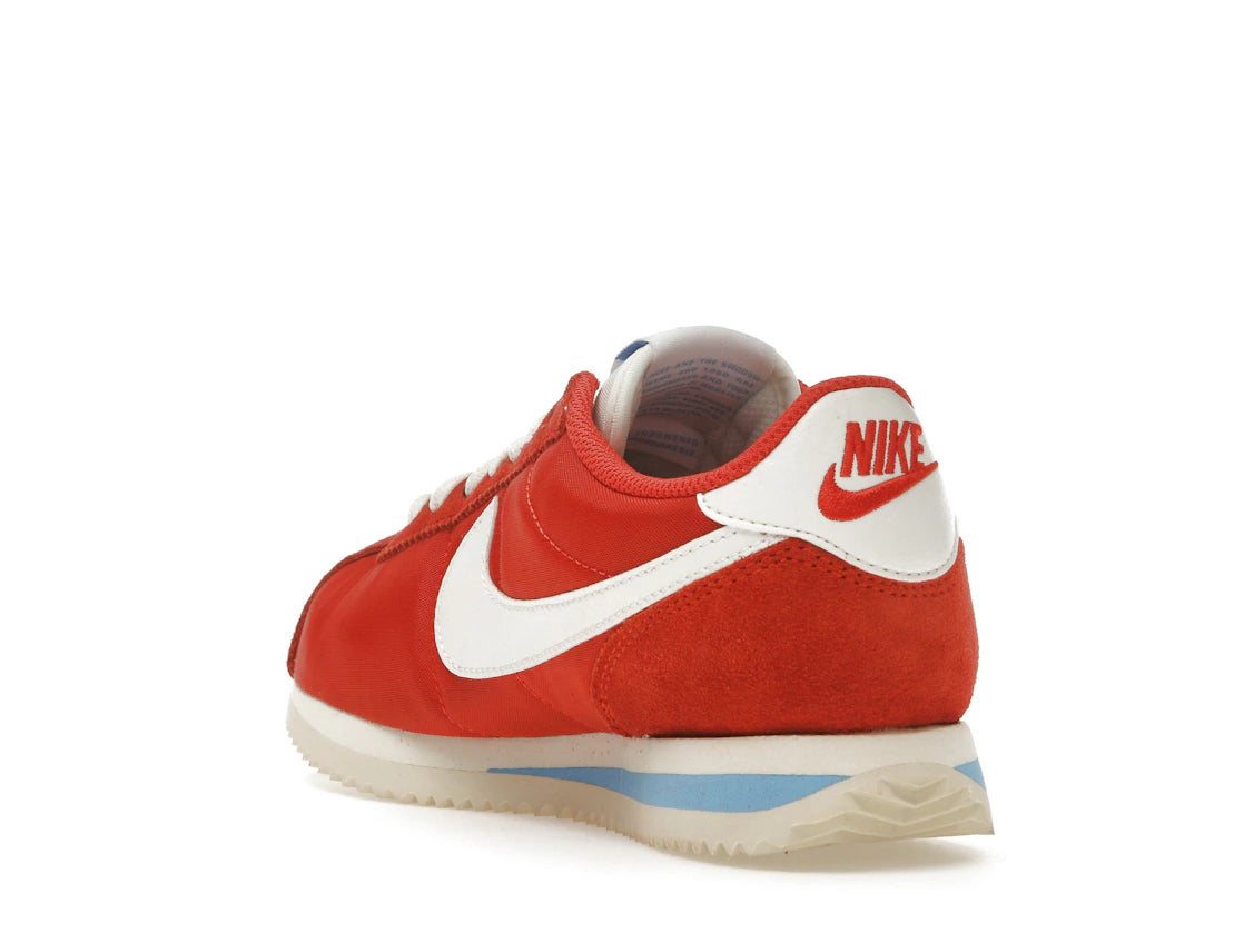 Nike Cortez Picante Red (Women's) - vue secondaire B