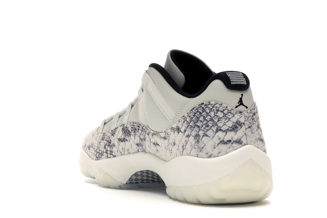 Jordan 11 Retro Low Snake Light Bone - vue secondaire B