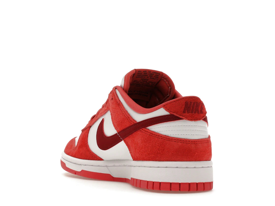 Nike Dunk Low Valentinstag (2024) (Damen) - vue secondaire B