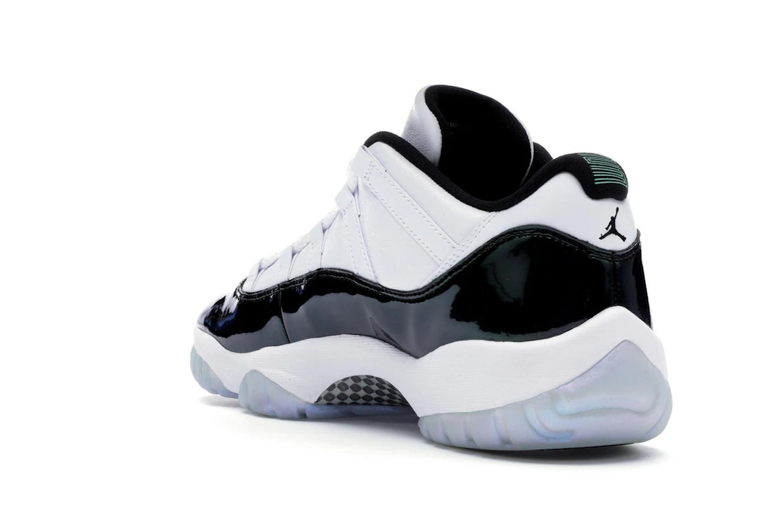 Jordan 11 Retro Low Iridescent - vue secondaire B