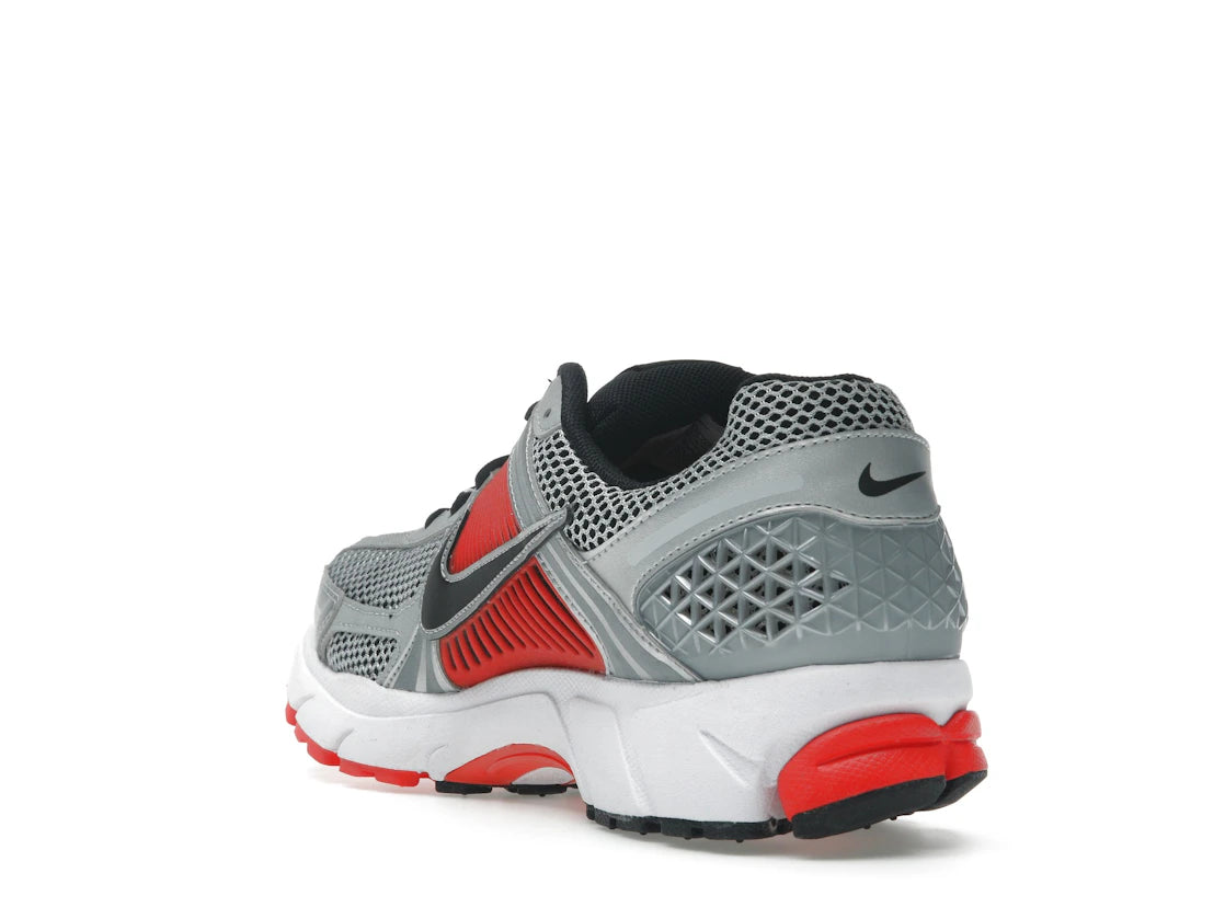 Nike Zoom Vomero 5 Bright Crimson Metallic Silver - vue secondaire B