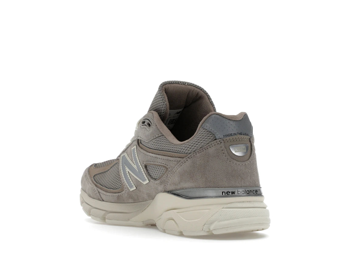 New Balance 990v4 MiUSA Kith Moonrock - vue secondaire B
