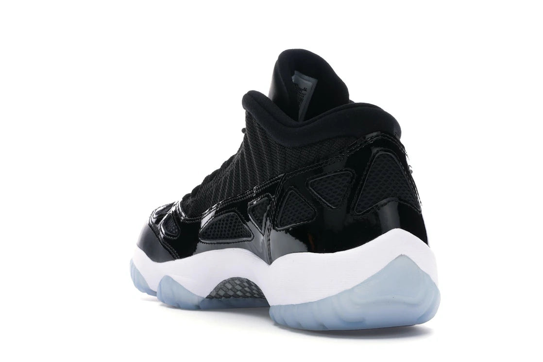 Jordan 11 Retro Low IE Space Jam - vue secondaire B