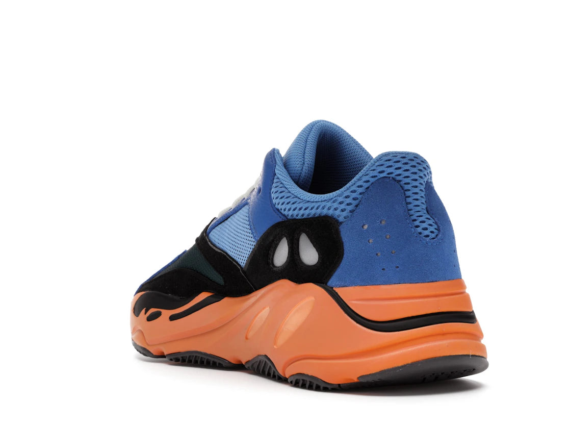 adidas Yeezy Boost 700 Hellblau - vue secondaire B