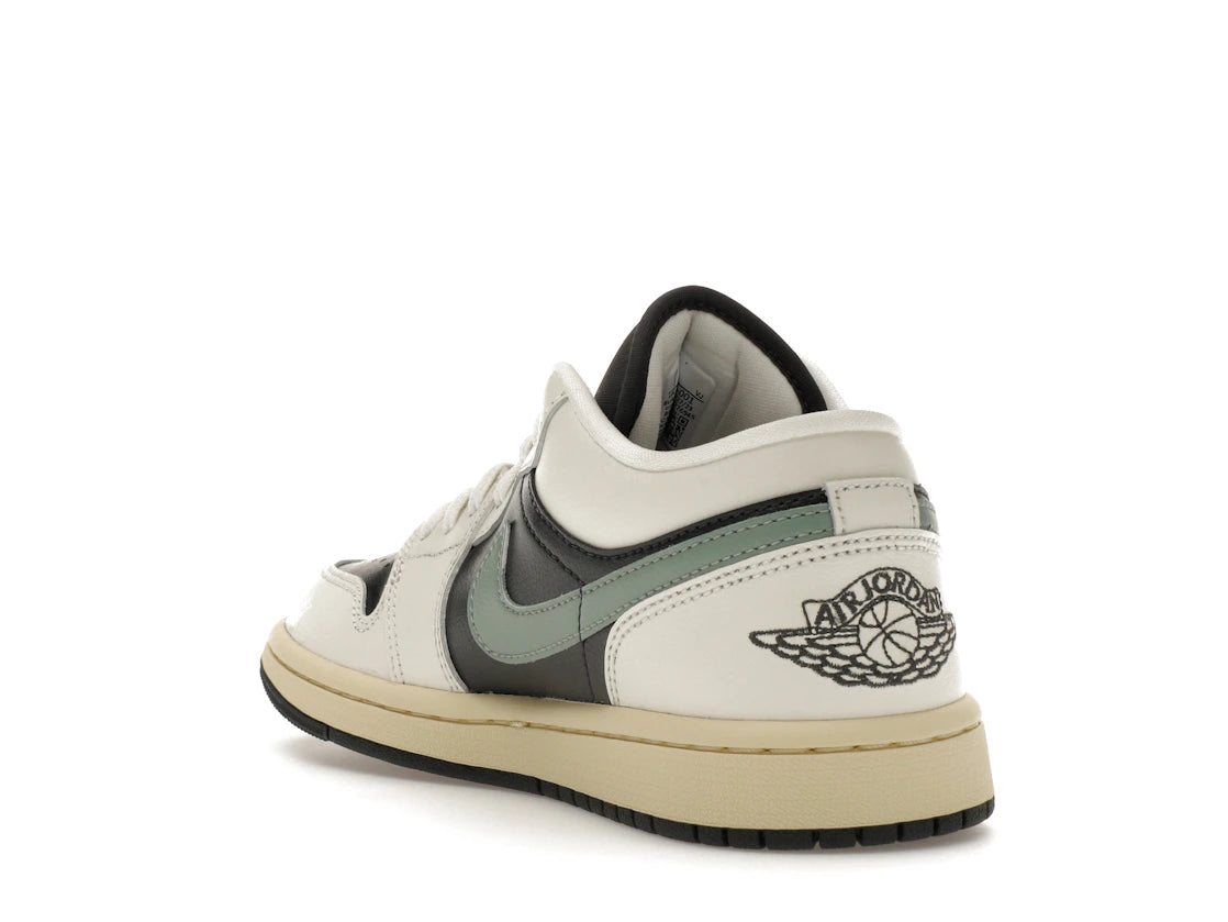 Jordan 1 Low Jade Smoke (Women's) - vue secondaire B