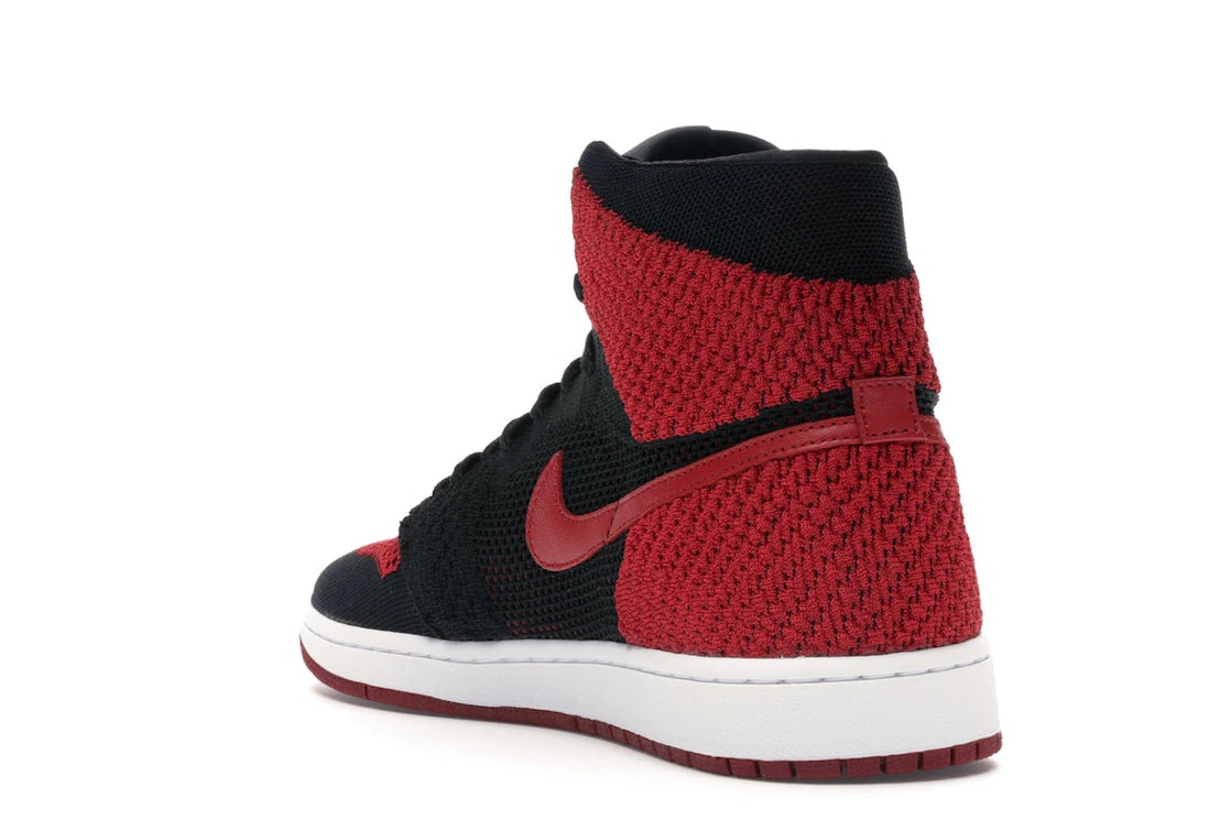 Jordan 1 Retro High Flyknit Bred - vue secondaire B