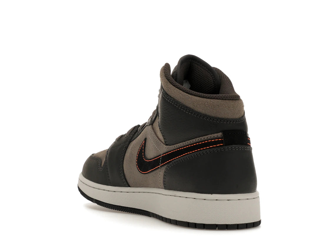 Jordan 1 Mid SE Night Stadium (GS) - vue secondaire B
