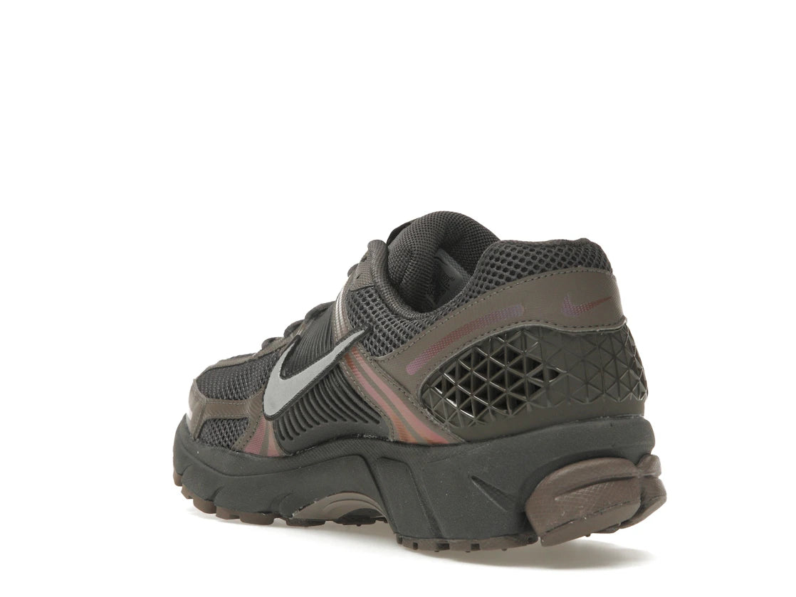 Nike Zoom Vomero 5 Cave Stone - vue secondaire B