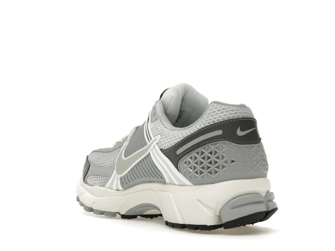 Nike Air Zoom Vomero 5 Pure Platinum Summit White (Women's) - vue secondaire B