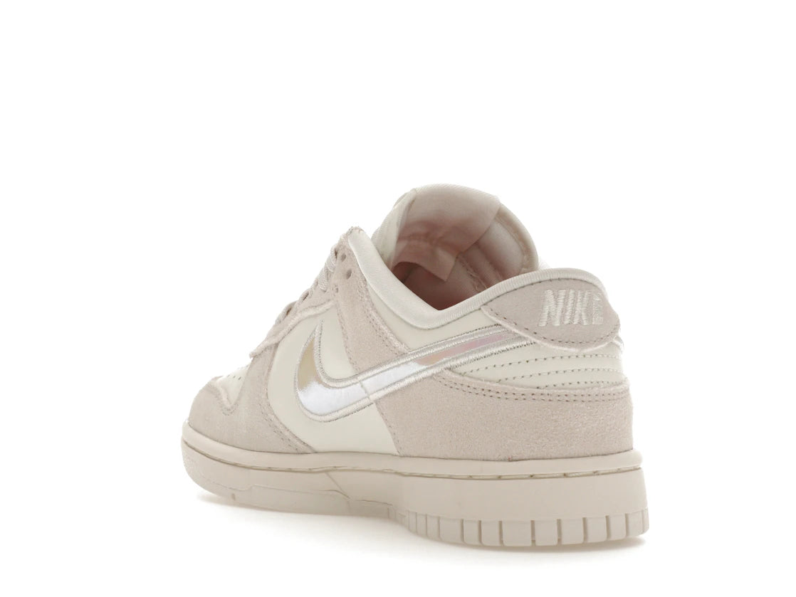 Nike Dunk Low Sail Iridescent Swoosh (Women's) - vue secondaire B