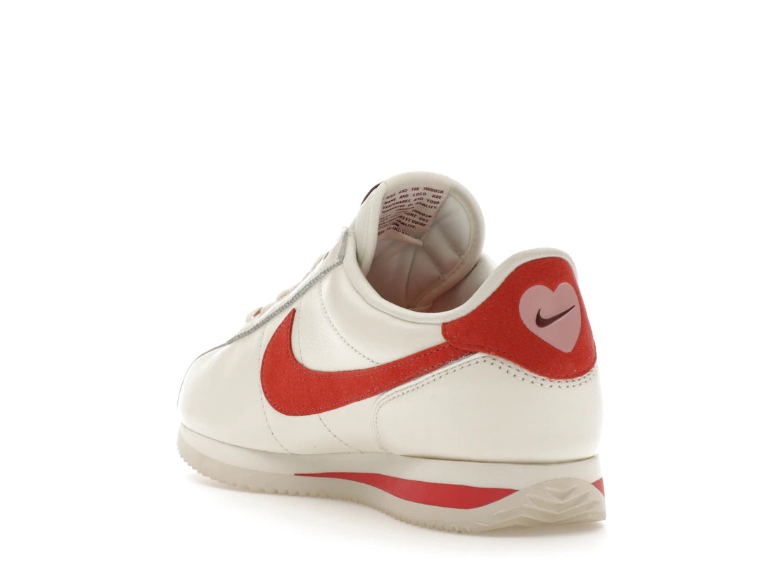 Nike Cortez SE Valentine's Day (2024) (Women's) - vue secondaire B