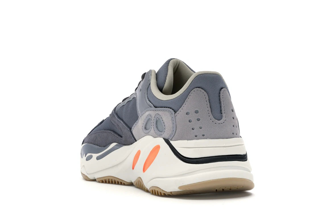 adidas Yeezy Boost 700 Magnet - vue secondaire B