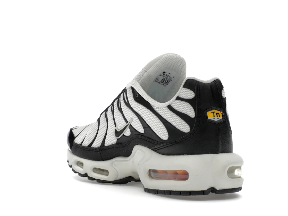 Nike Air Max Plus Panda - vue secondaire B