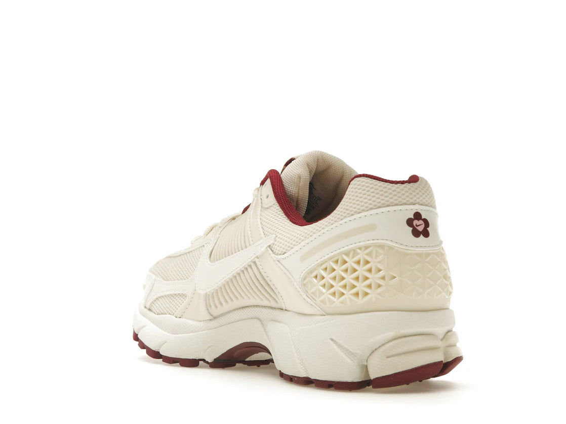 Nike Zoom Vomero 5 Valentine's Day (Women's) - vue secondaire B
