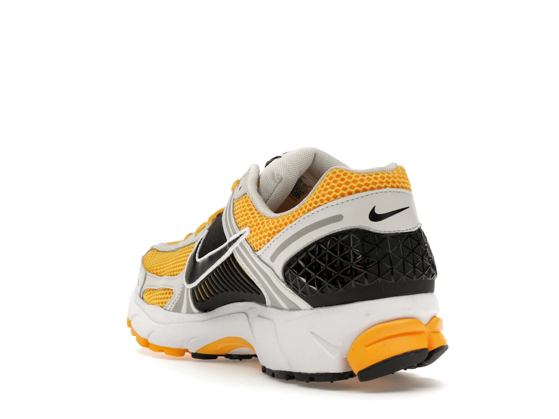 Nike Zoom Vomero 5 Photon Dust Laser Orange - vue secondaire B