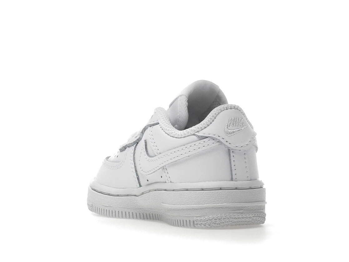 Nike Air Force 1 Low LE Triple White (TD) - vue secondaire B