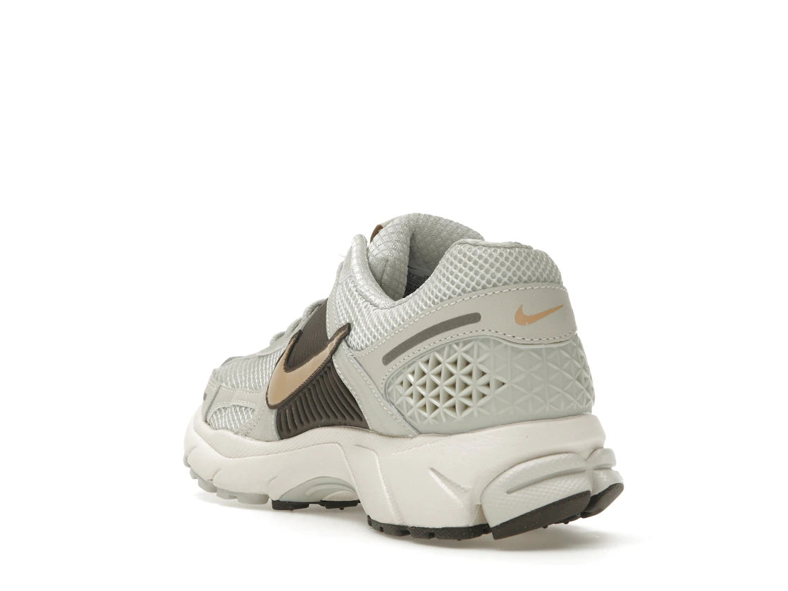 Nike Zoom Vomero 5 Light Bone Ironstone (Women's) - vue secondaire B