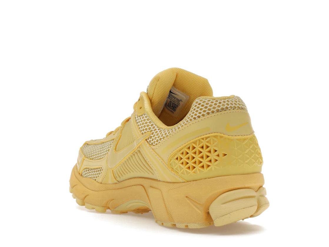 Nike Zoom Vomero 5 Saturn Gold (Women's) - vue secondaire B