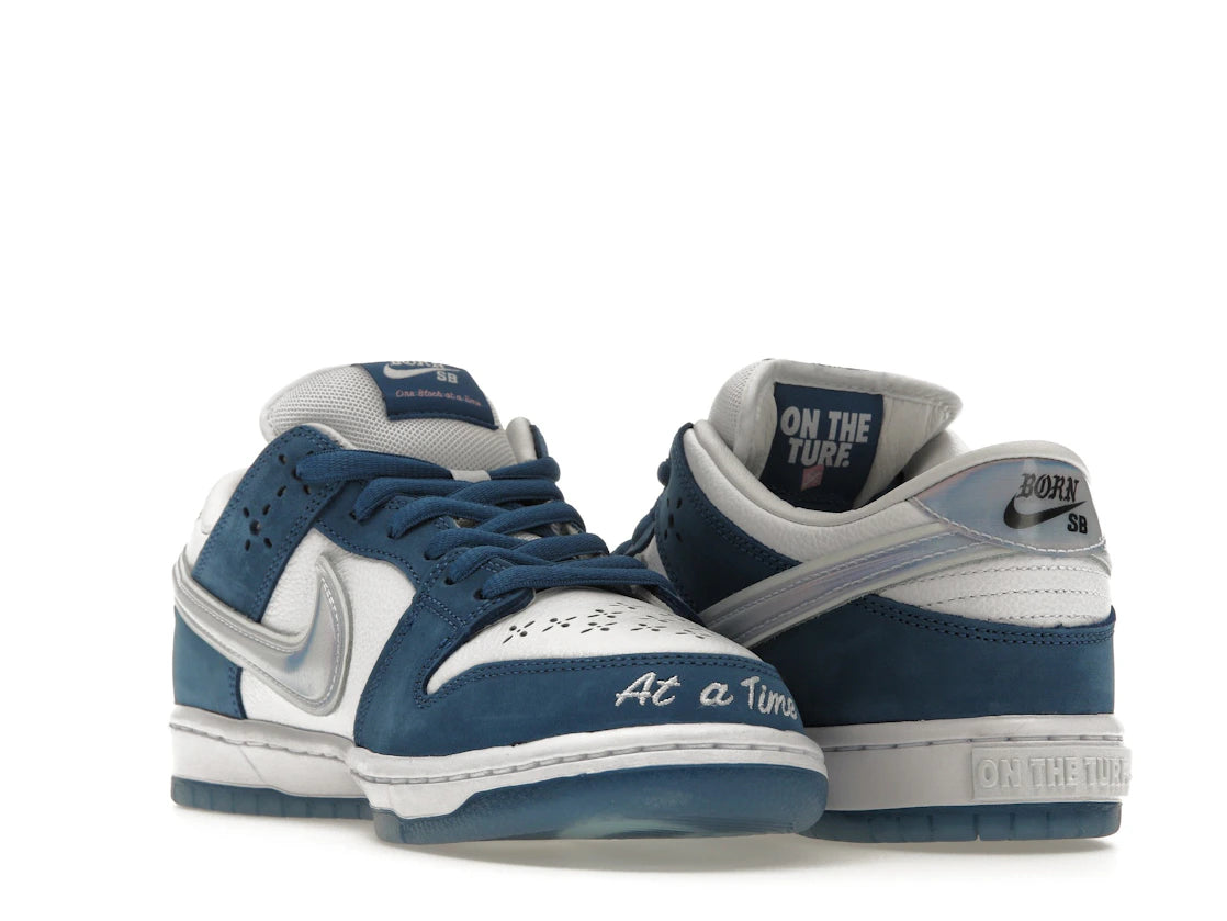 Nike SB Dunk Low Born - vue secondaire B