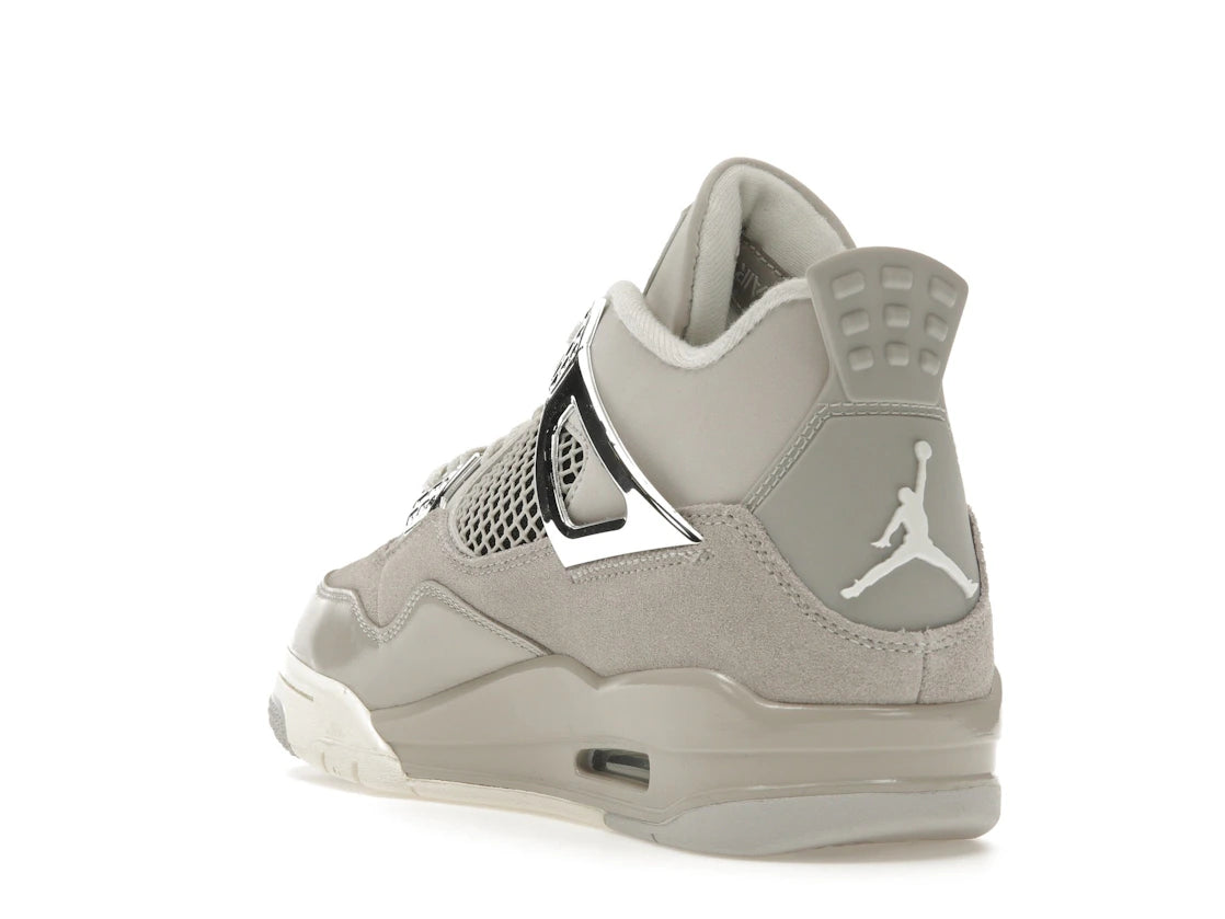 Jordan 4 Retro Frozen Moments (Women's) - vue secondaire B