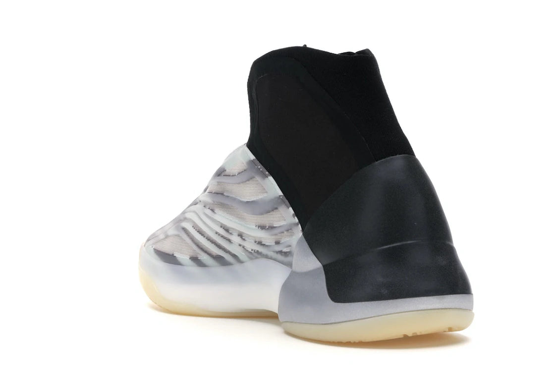 adidas YZY QNTM BSKTBL (Performance Basketball Model) - vue secondaire B