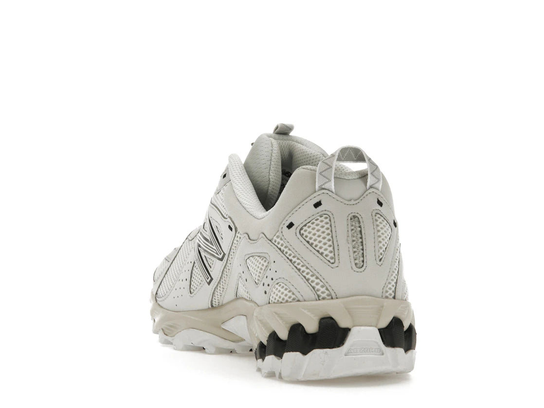 New Balance 610 Nimbus Cloud White Black