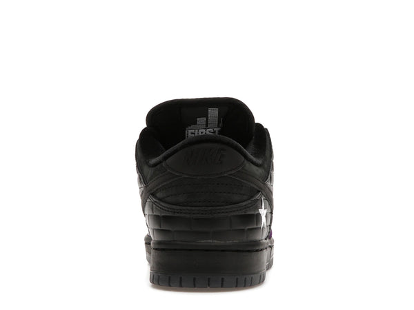 Nike SB Dunk Low Familia First Avenue