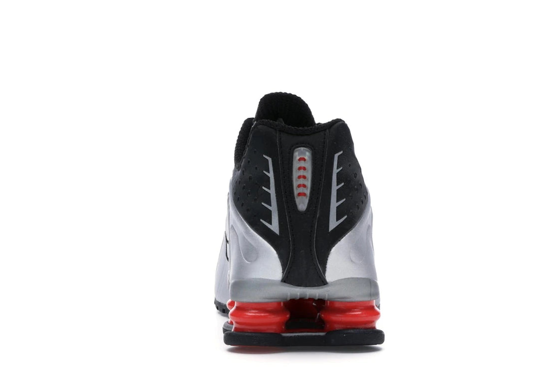 Nike Shox R4 Black Metallic Silver (2018/2024)