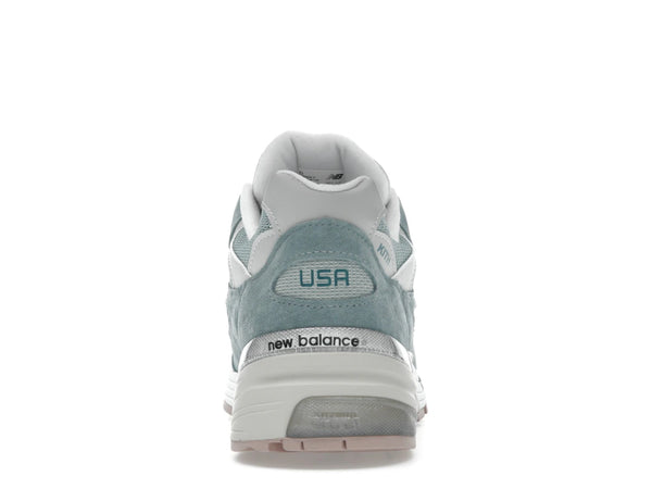 New Balance 992 MiUSA Kith Osaka Pack