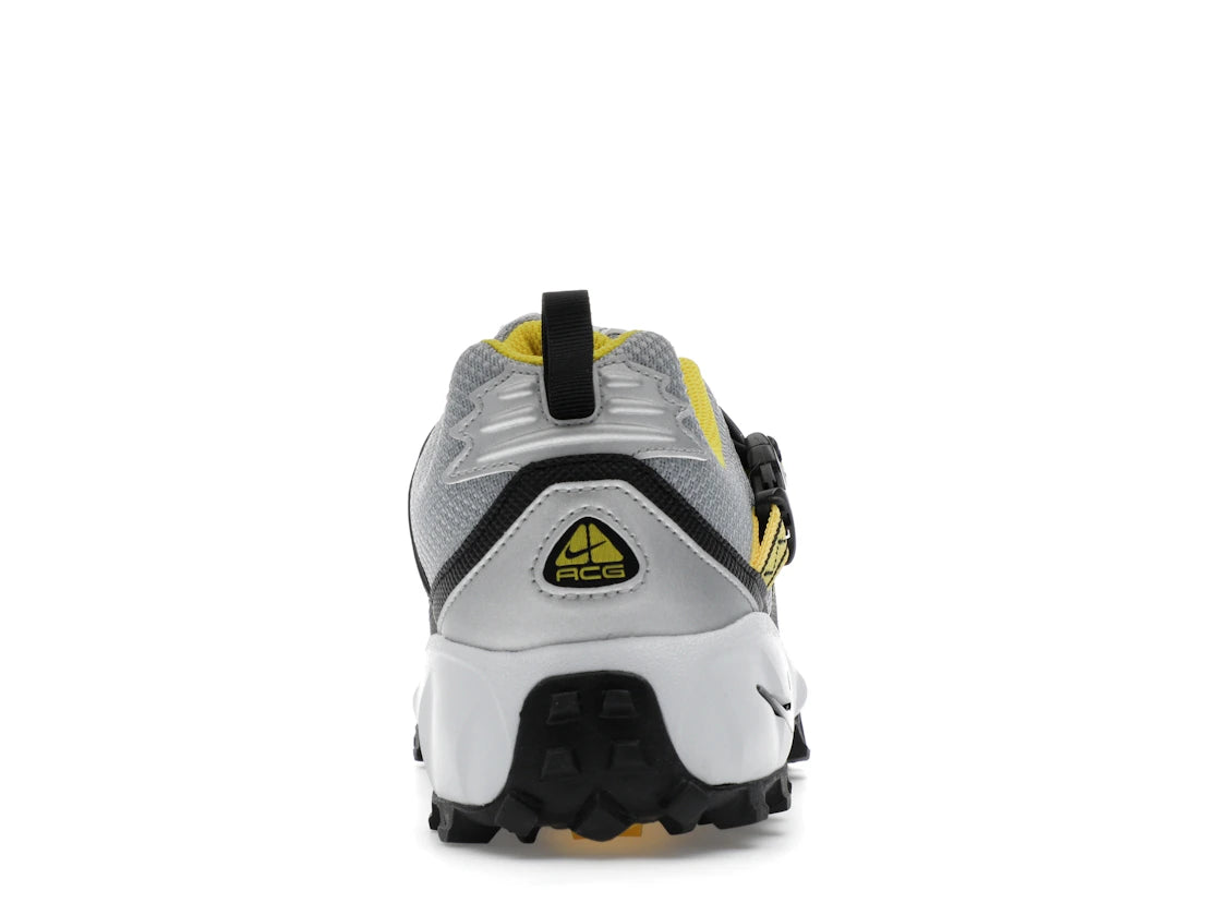 Nike ACG Phassad Yellow Zest Metallic Silver