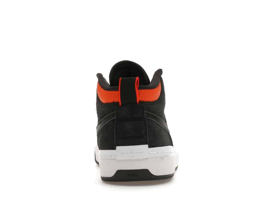 Nike SB React Leo Schwarz/Elektro-Orange