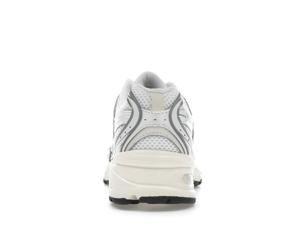 New Balance 530 Silver Metallic Linen