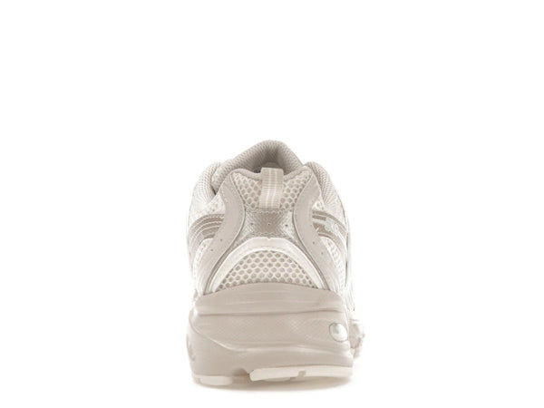 New Balance 530 Moonbeam