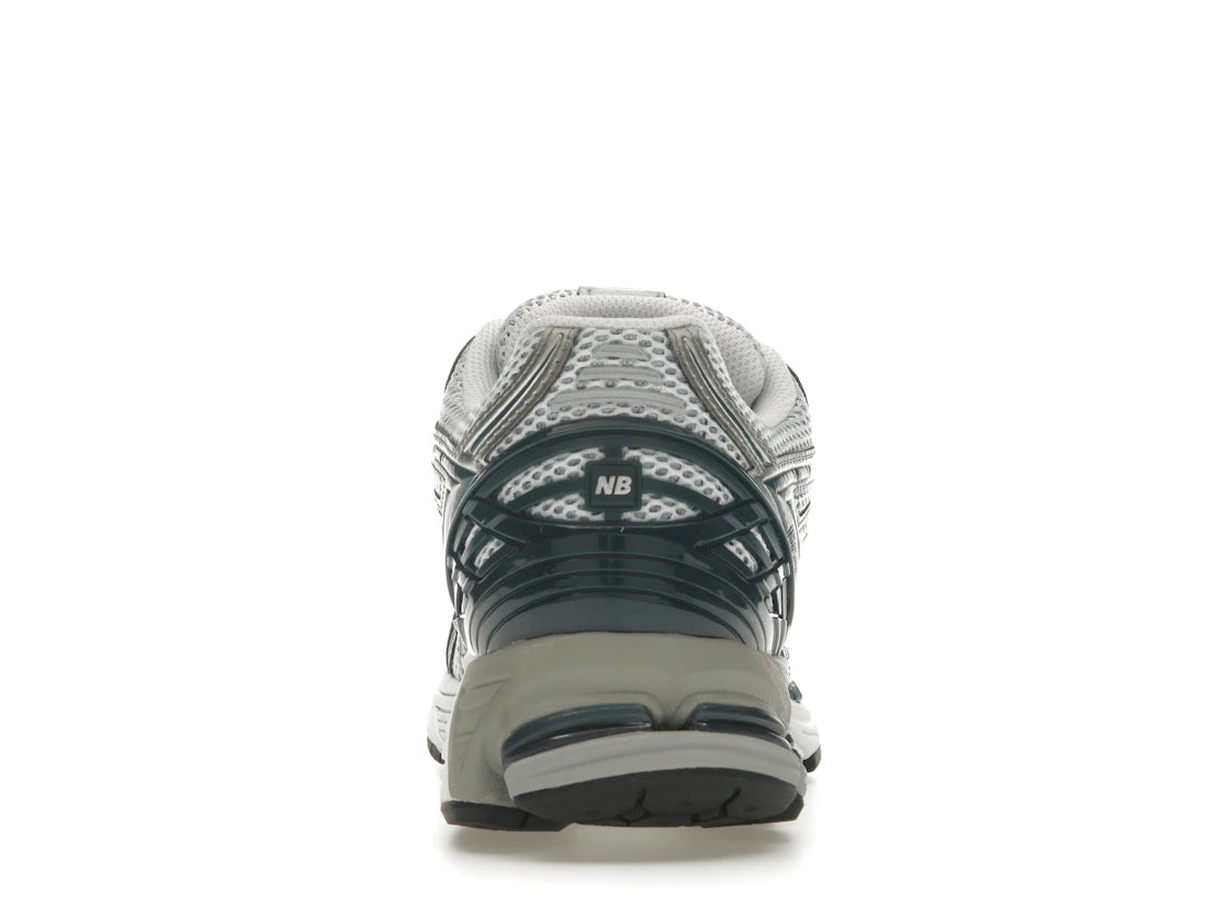 New Balance 1906R Silber Metallic Tiefsee