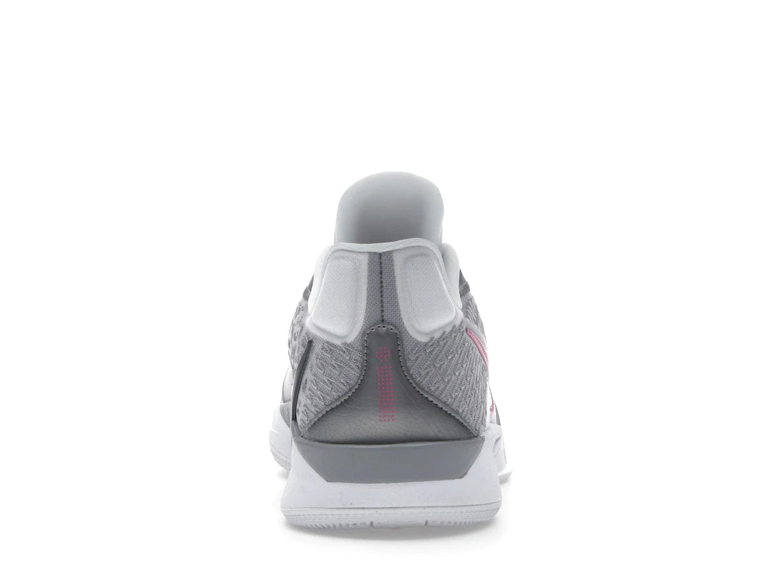 Nike Sabrina 2 Lily (Women's)