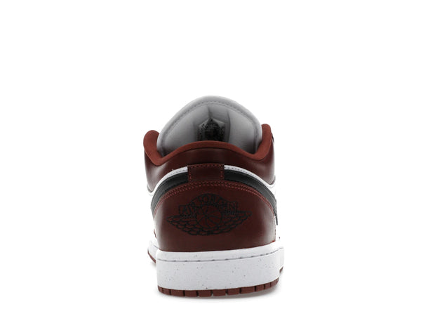Jordan 1 Low SE Dark Pony