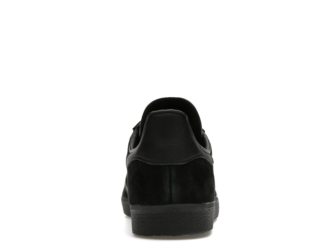 adidas Gazelle Triple Black