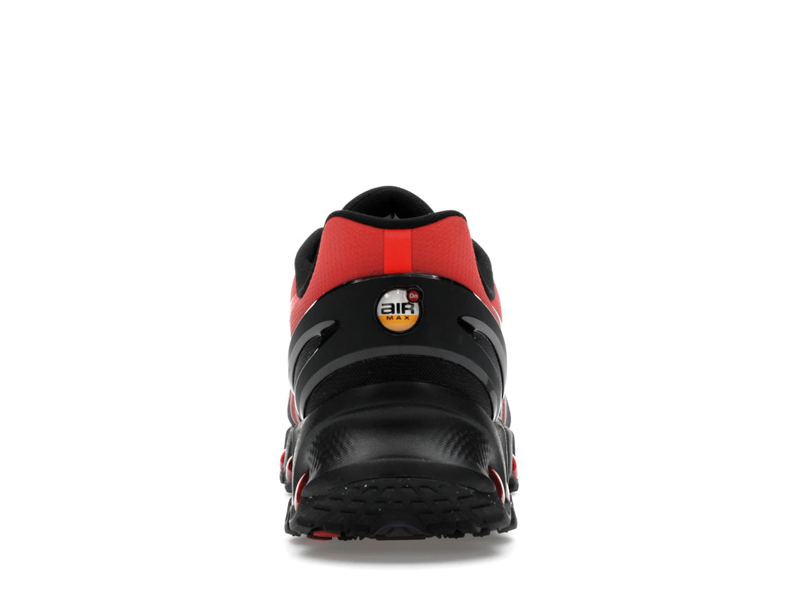 Nike Air Max DN8 Schwarz/Leuchtendes Karmesinrot