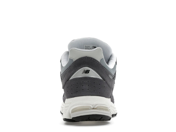 New Balance 2002R Magnent Lead