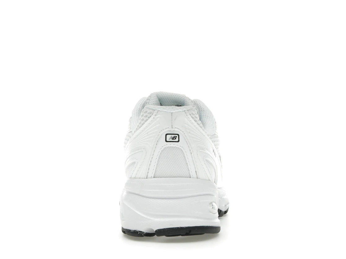 New Balance 740 Triple White