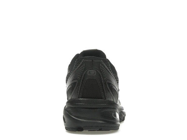 New Balance 740 Triple Black