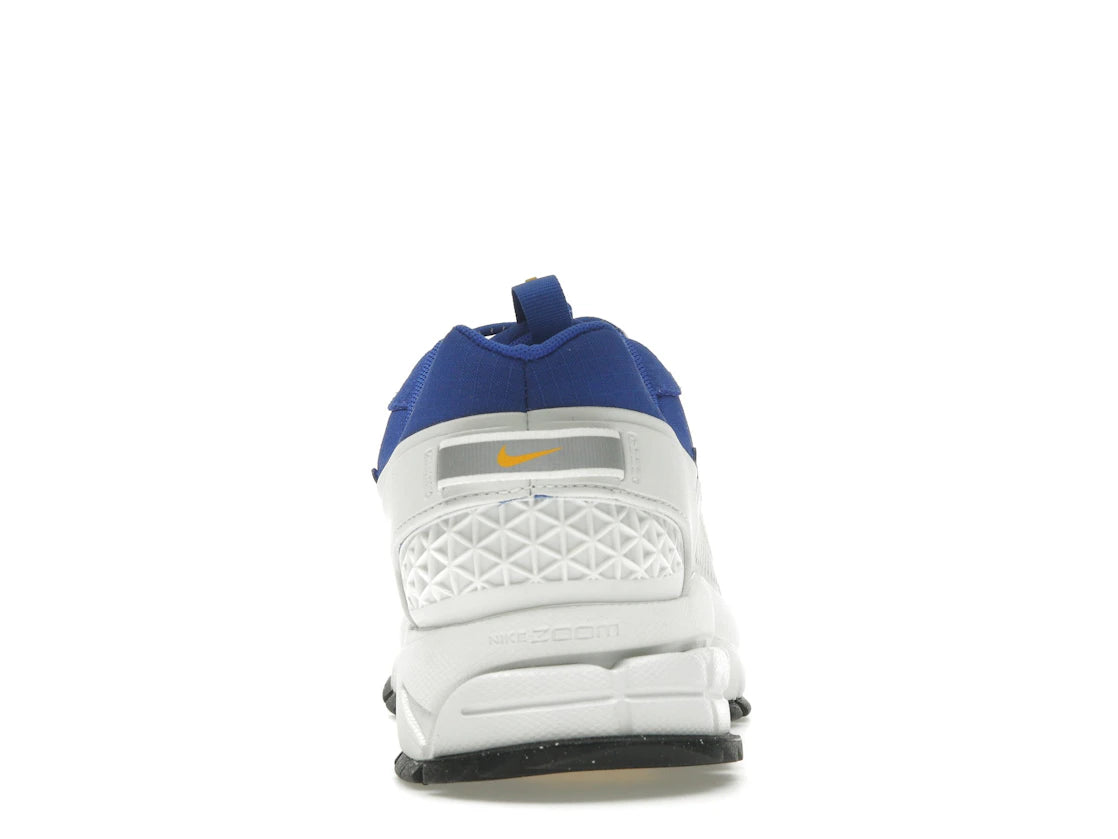 Nike Zoom Vomero 5 Roam Racer Blau