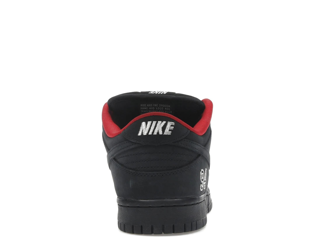 Nike SB Dunk Low Supreme 94 Schwarz