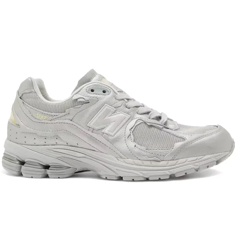 New Balance 2002R Protection Pack Metallic Silver - vue 360