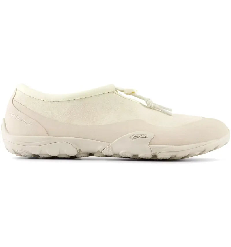 New Balance MT10T Tokyo Design Studio Cream - vue 360