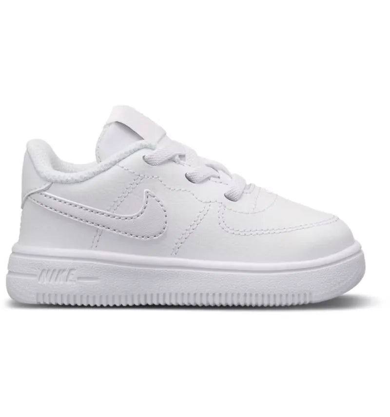 Nike Air Force 1 '18 Triple White (TD) - vue 360