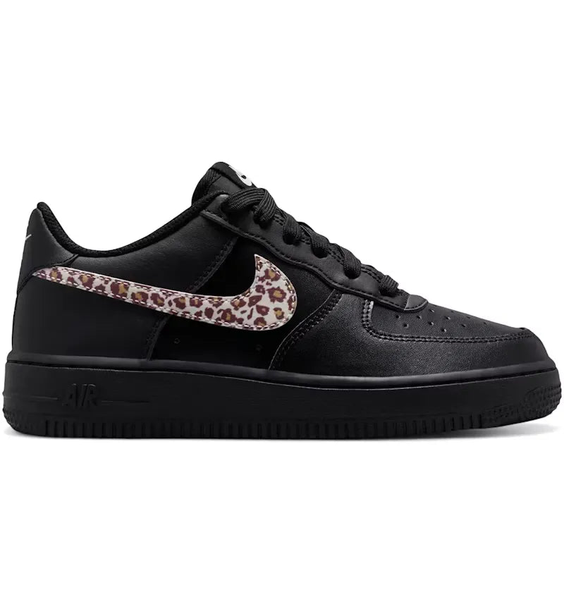Nike Air Force 1 Low Black Leopard Swoosh (GS) - vue 360