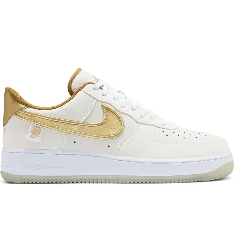 Nike Air Force 1 Low Worldwide Katakana Gold - vue 360