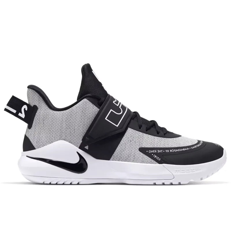 Nike Ambassador 11 Black White - vue 360
