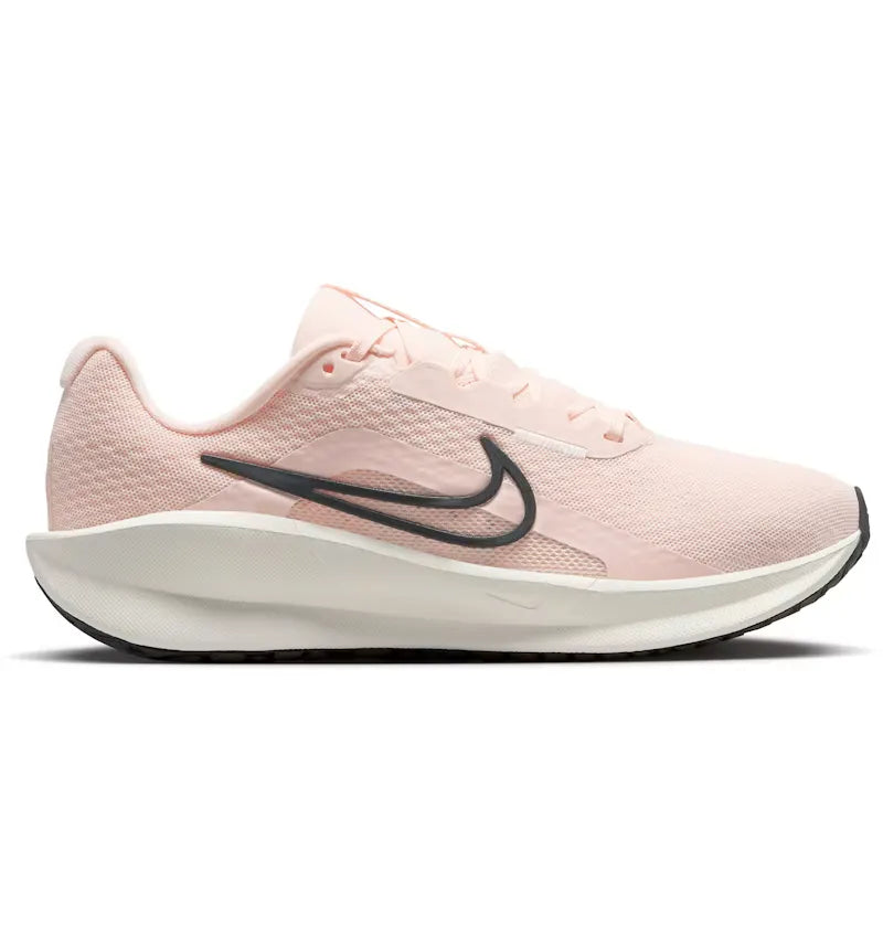Nike Downshifter 13 Guava Ice Sail Black (Women's) für Damen - vue 360